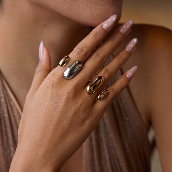 18K Gold Plated - Adjustable Chunky Ring - Picture 6 of 8